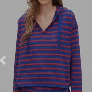 Gap long sleeve striped hoodie